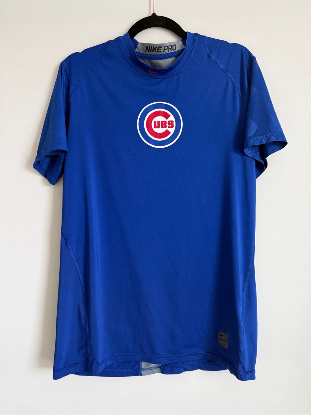 Chicago Cubs Nike Pro Dri-Fit Performance Short Sleeve Tee